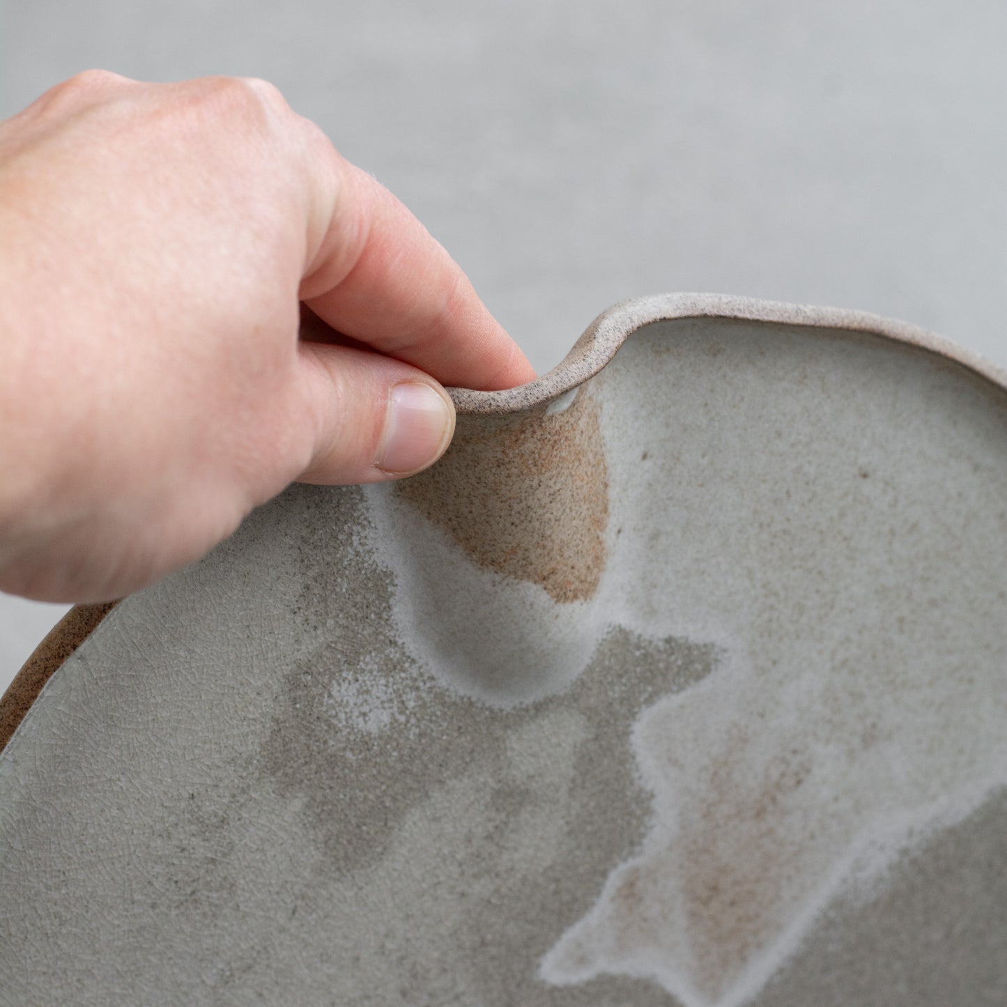 #NIEUW: Diner bord (grijs-beige)