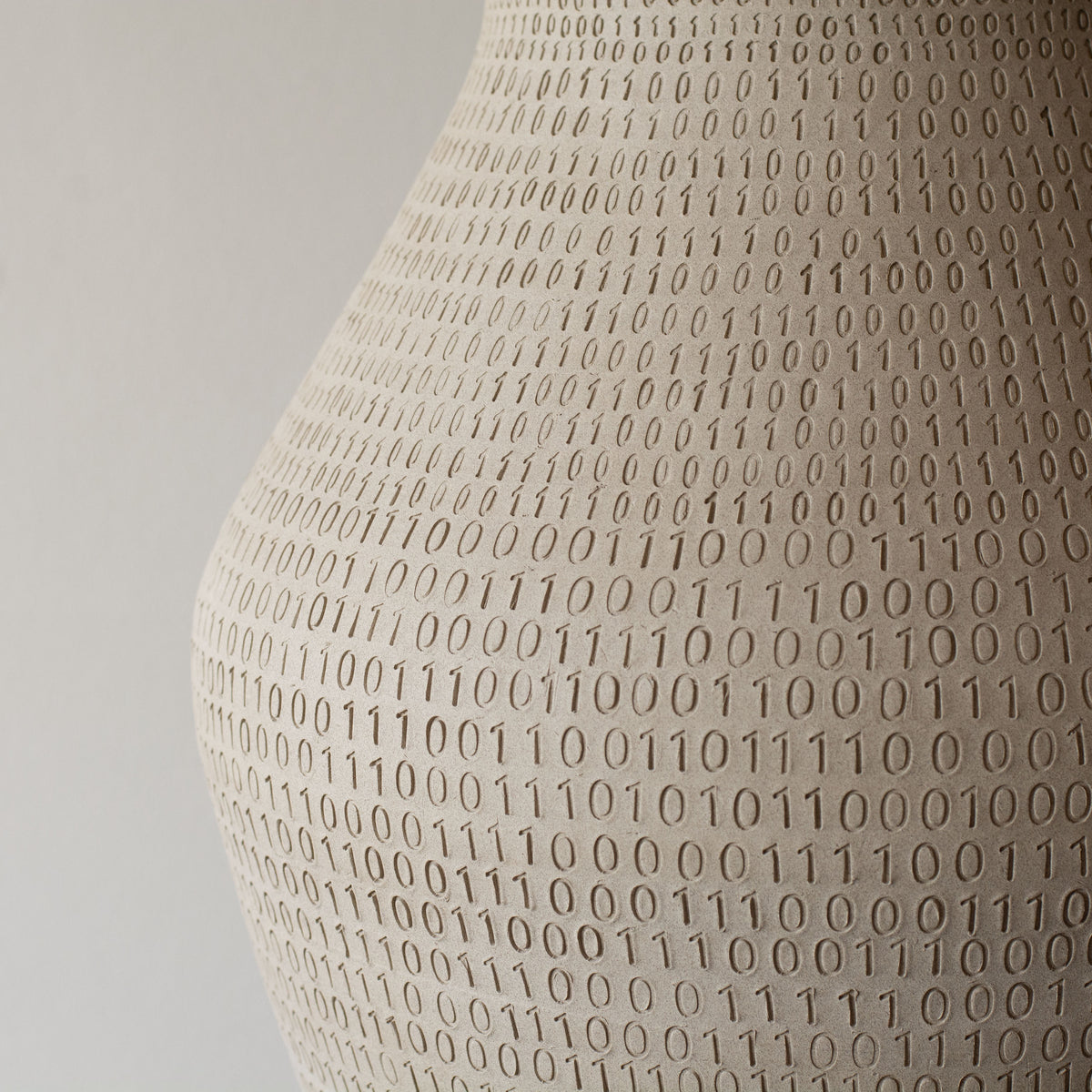 #CLAI - #4 Binary