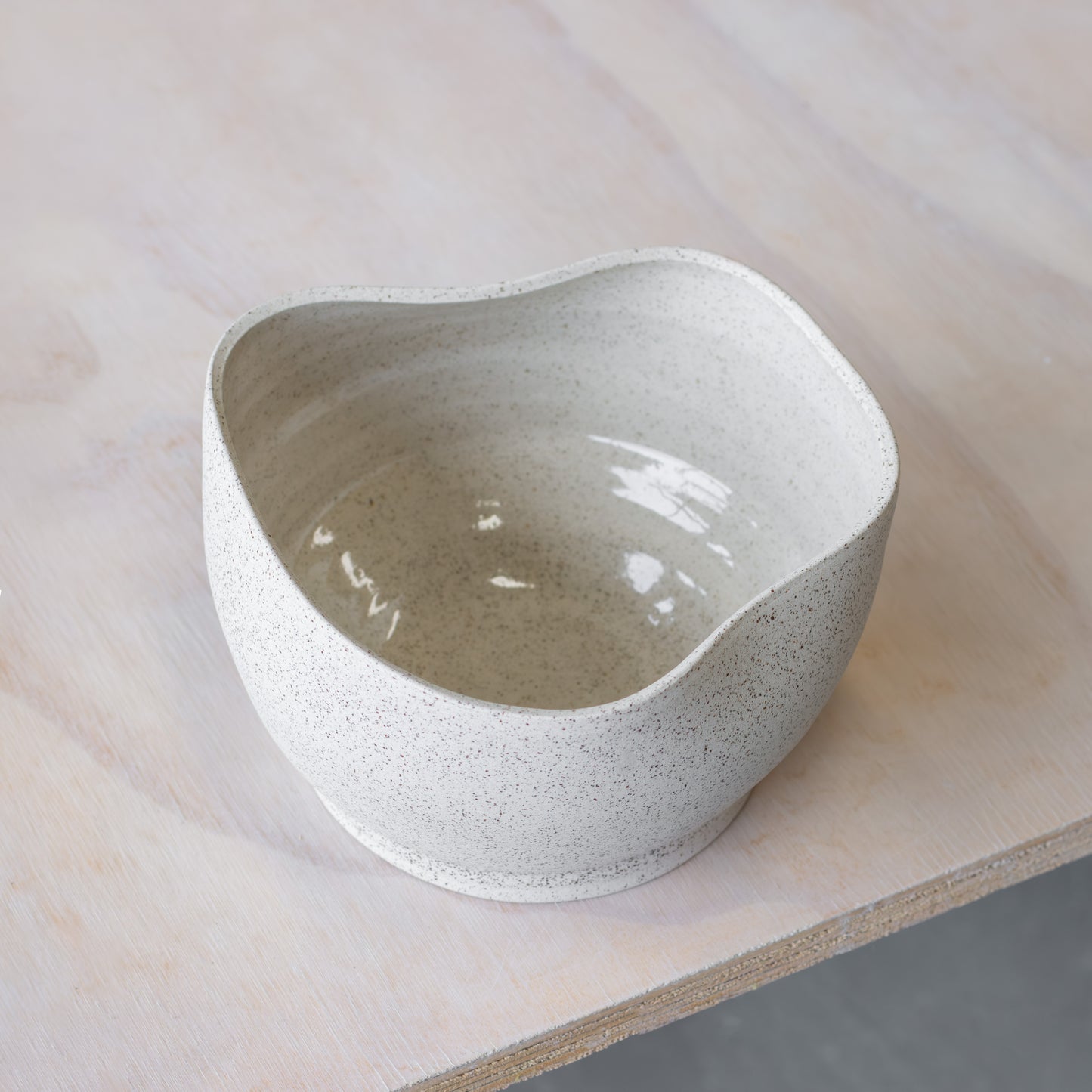 #NIEUW: Organische kom (spikkel)